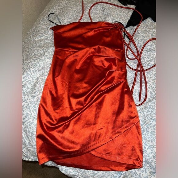 Satin Lace-Back Mini Dress in orange size M - Picture 3 of 7
